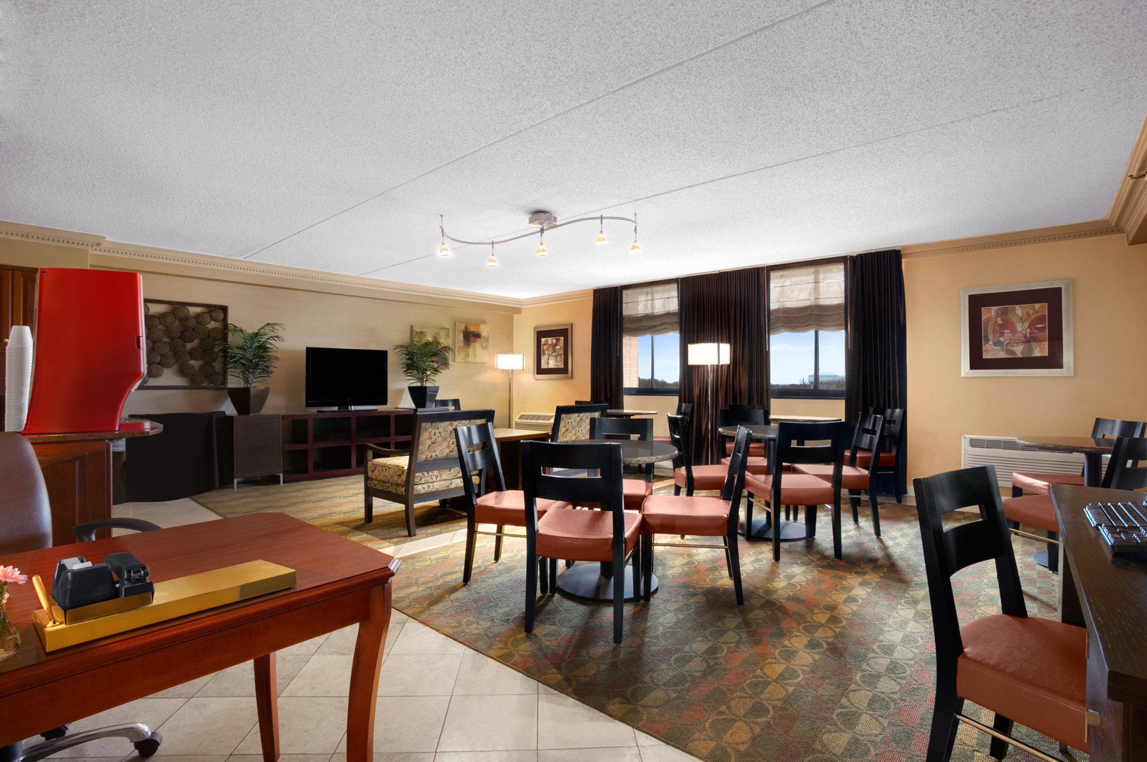 Отель Crowne Plaza Columbus North - Worthington By Ihg Экстерьер фото