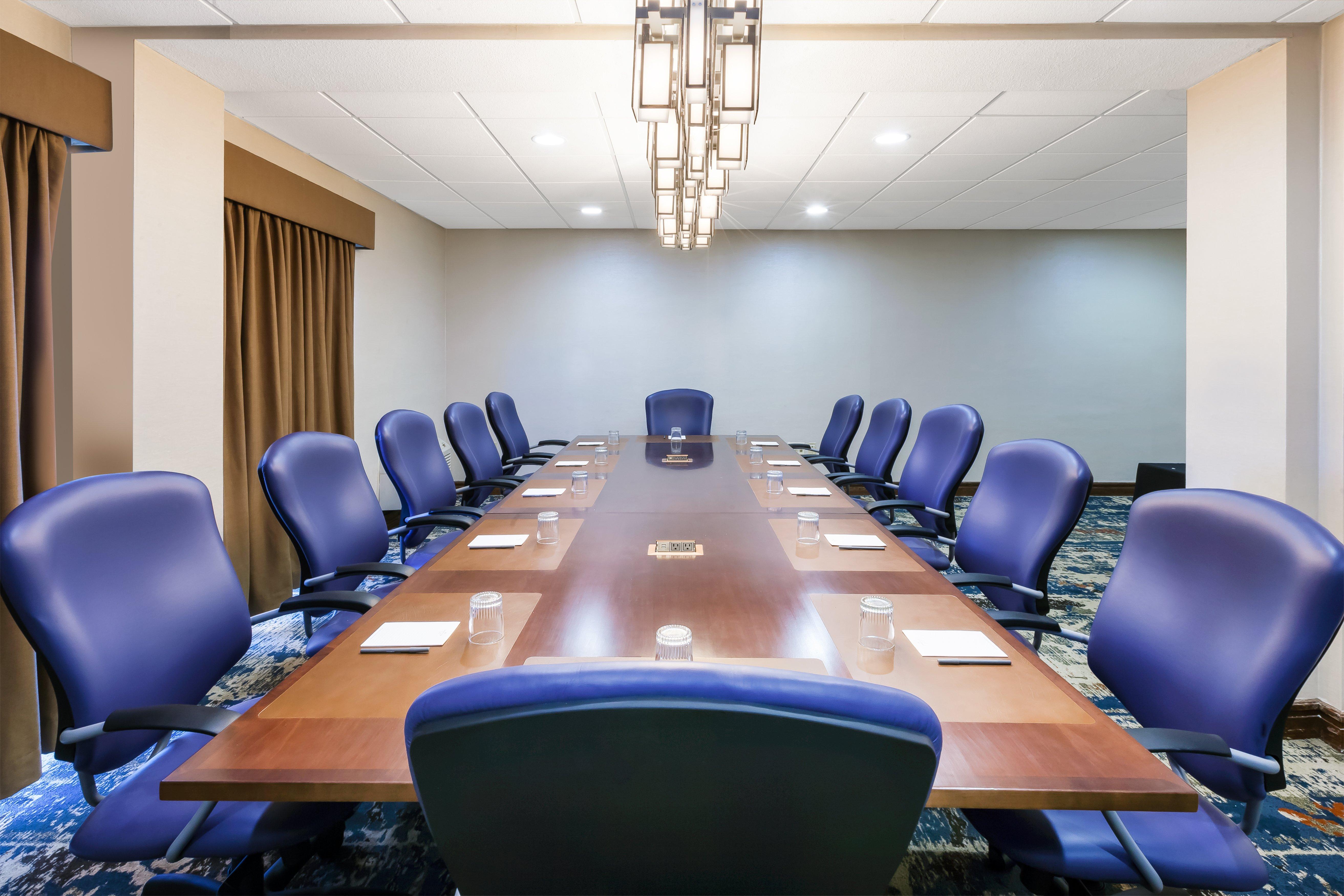 Отель Crowne Plaza Columbus North - Worthington By Ihg Экстерьер фото